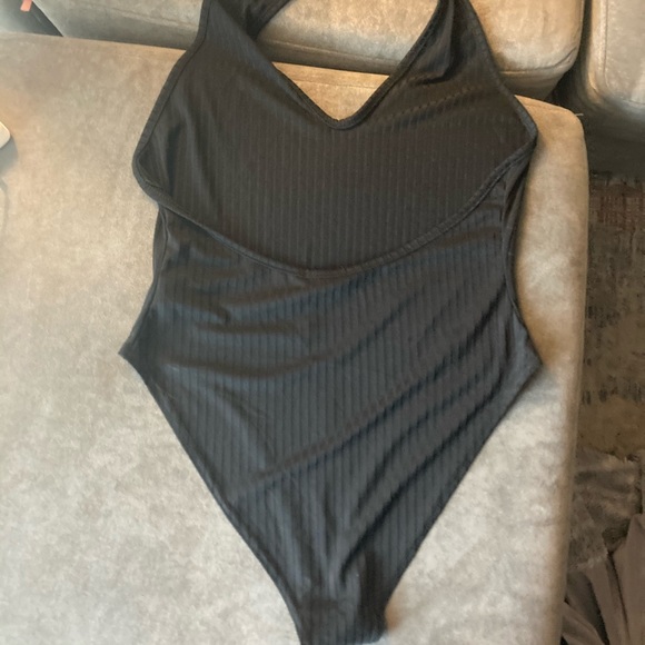 Nasty Gal Black Ribbed Halter Bodysuit - Picture 3 of 4